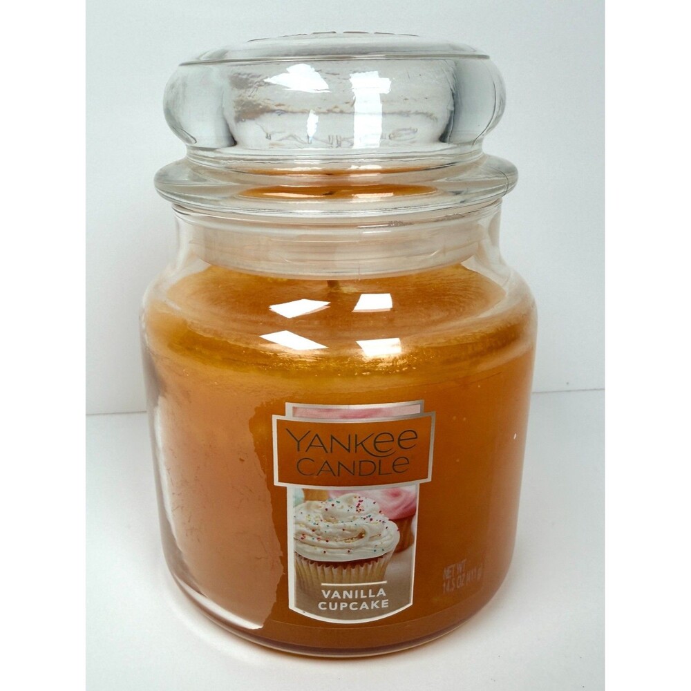 Yankee Candle Original Vanilla Cupcake Single Wick 14.5 Ounce Medium Jar New